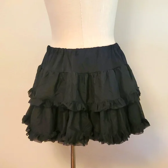 Black petticoat costume skirt - Picture 2 of 2